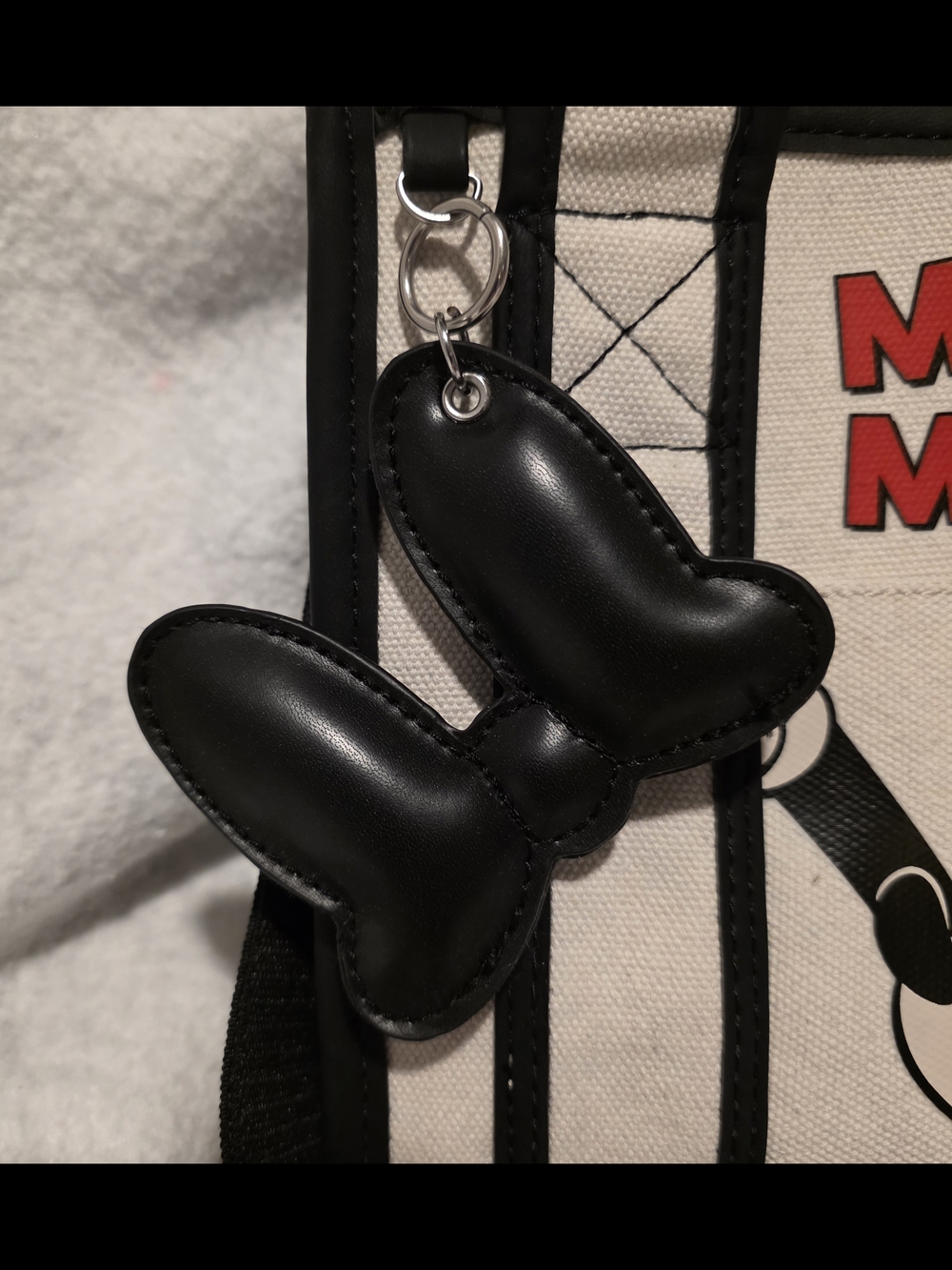 Disney Minnie Mouse Hand And Crossbody Tote Bag - Picture 2 of 4